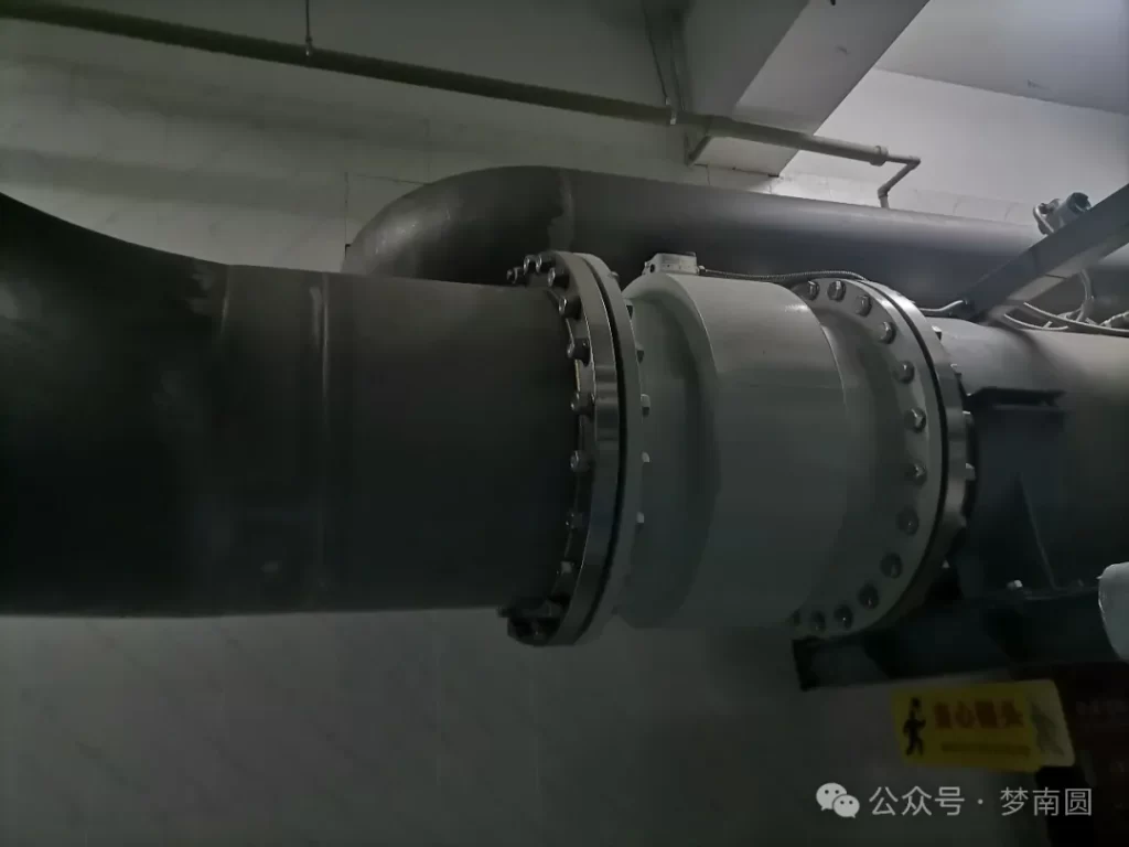 电磁流量计的不正确安装的影响